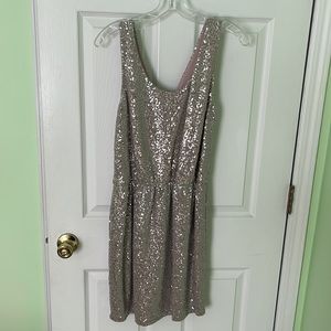 Express sequins dress. Dusty rose color. Size medium.